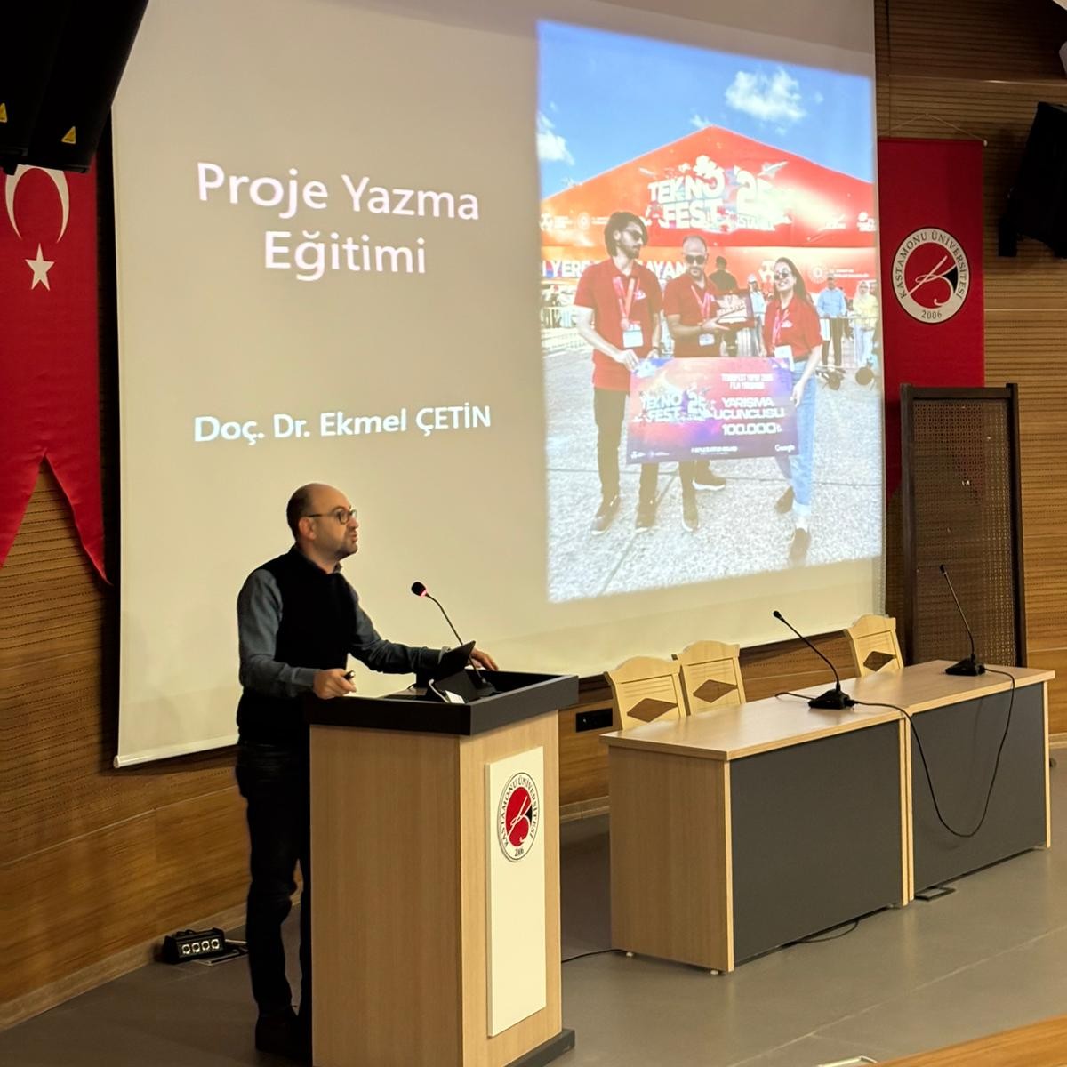 TEKNOFEST 2026 Yolunda Proje Yazma Eğitimi: Doç. Dr. Ekmel Çetin Gençlerle Buluştu